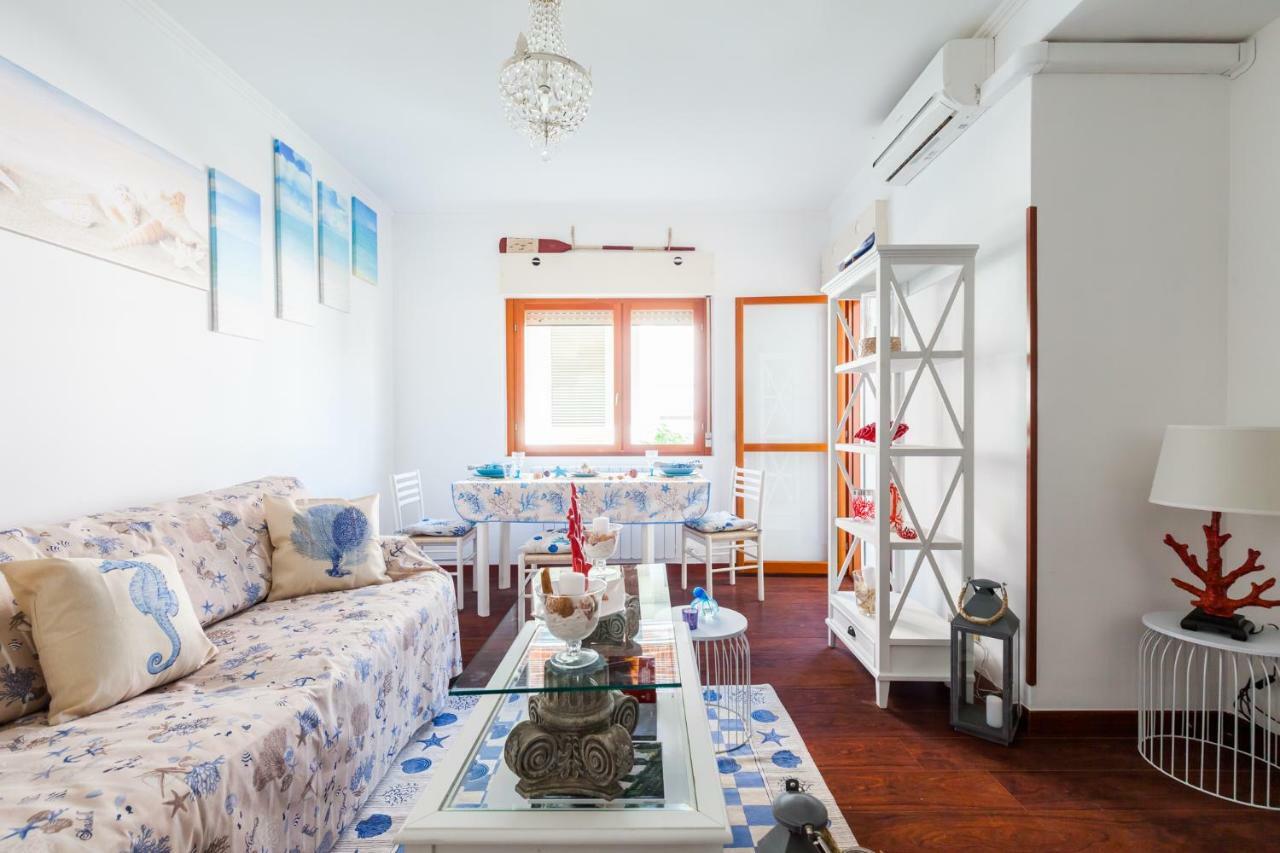 Titty Beach House Санта-Маринелла Экстерьер фото