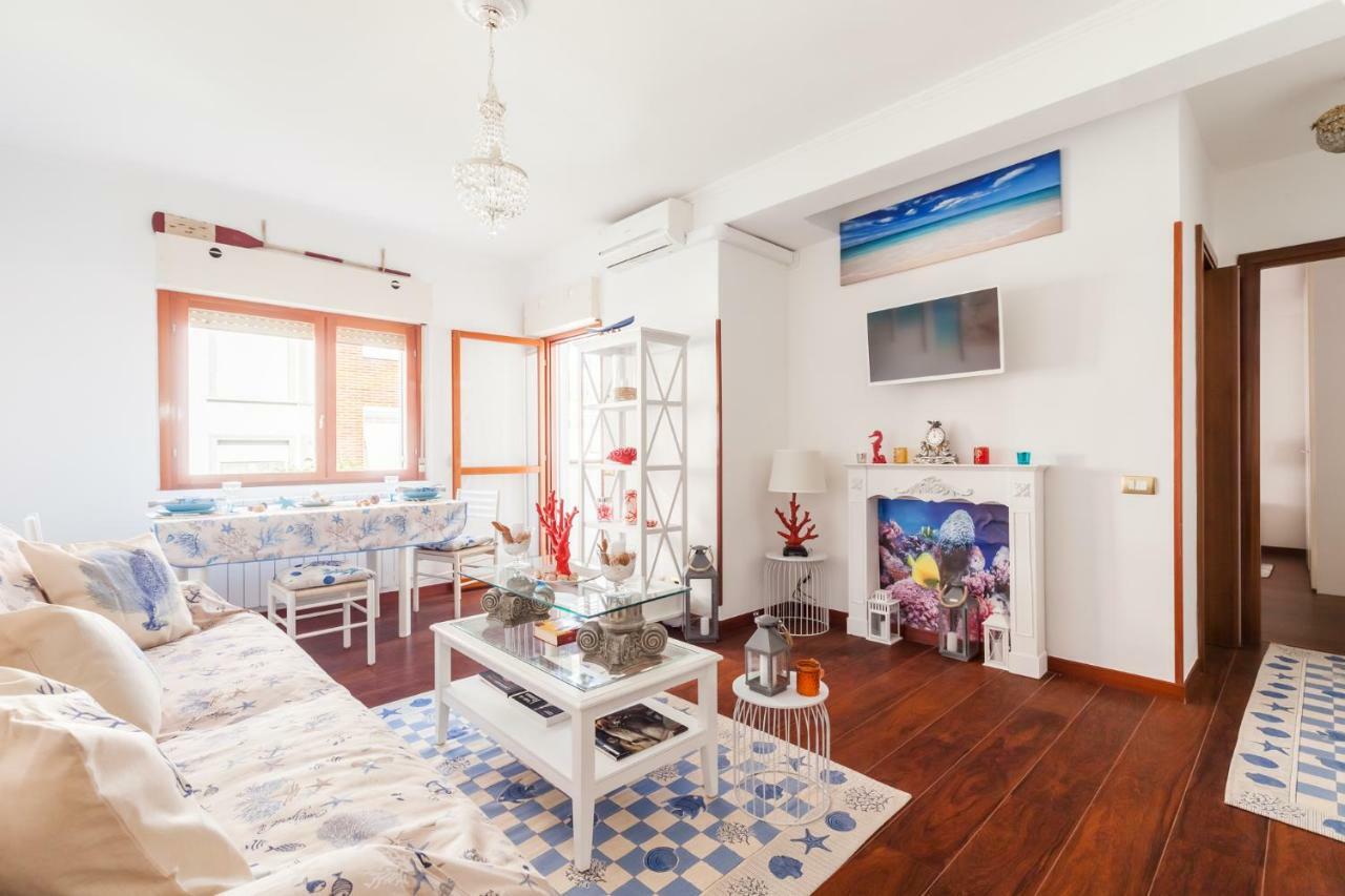 Titty Beach House Санта-Маринелла Экстерьер фото